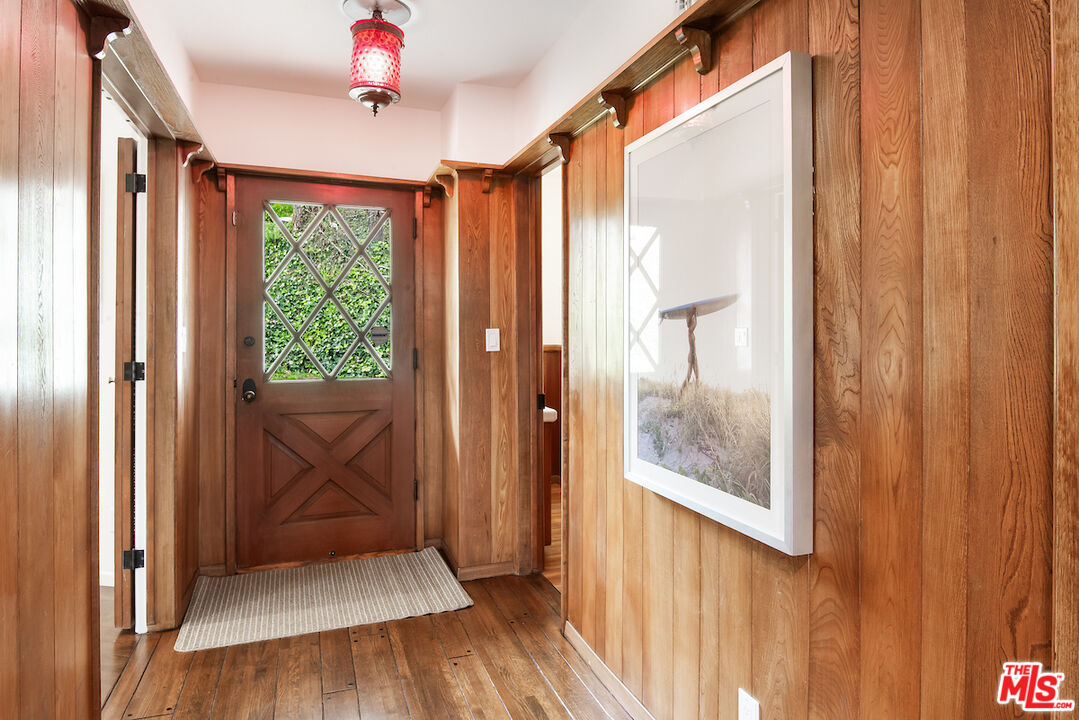 27280 Eastvale Road Palos Verdes Peninsula, CA 90274 - Photo 7 of 34 a view of entryway with wooden floor