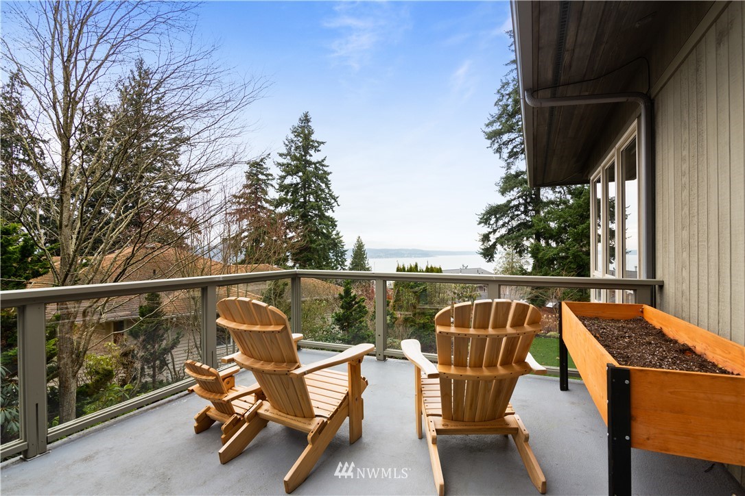 1180 Goat Trail Road Mukilteo, WA 98275 - Photo 12 of 40 Gallery Image 12