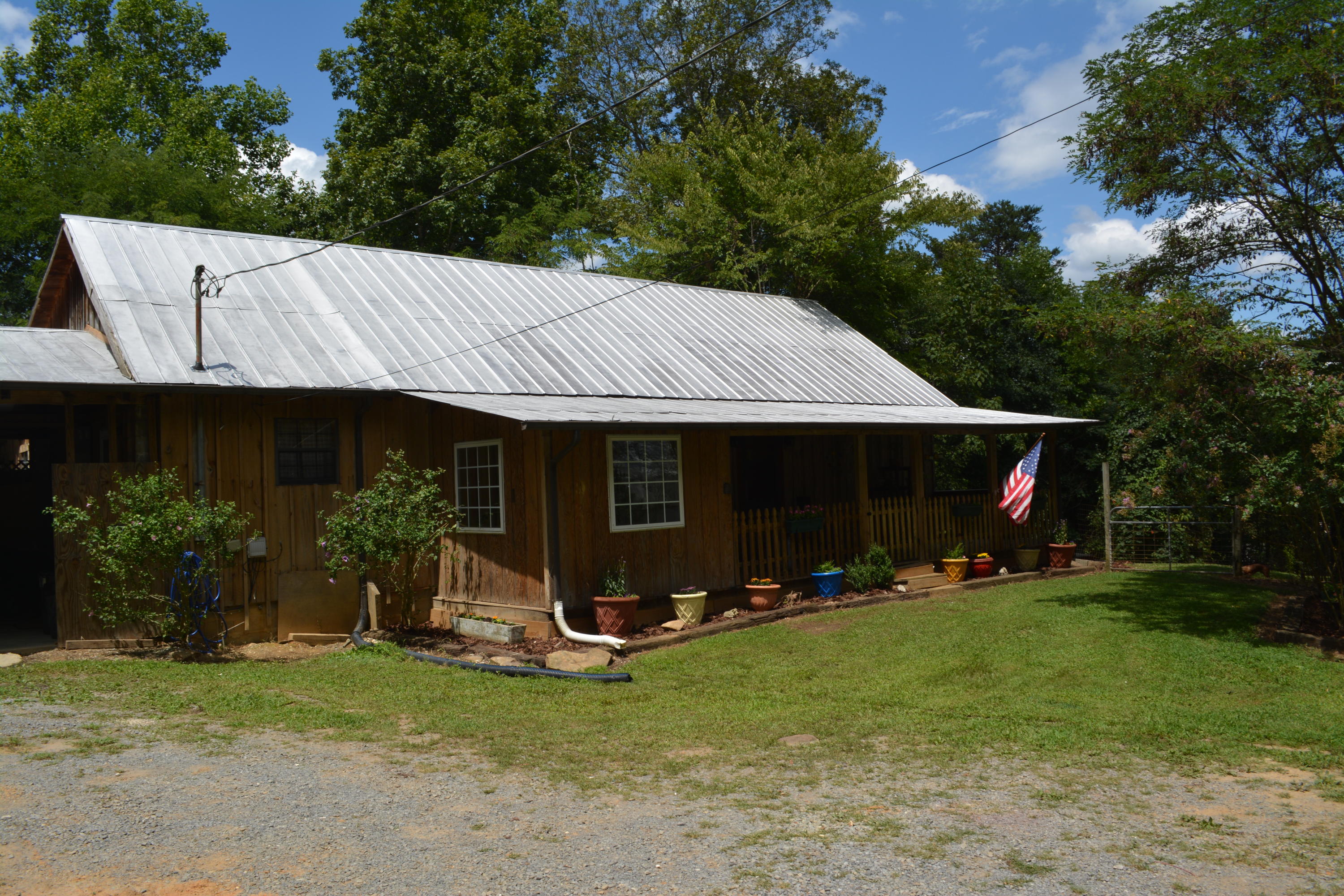 892 Haney Road Sevierville, TN 37876 - Photo 1 of 27 DSC_0047