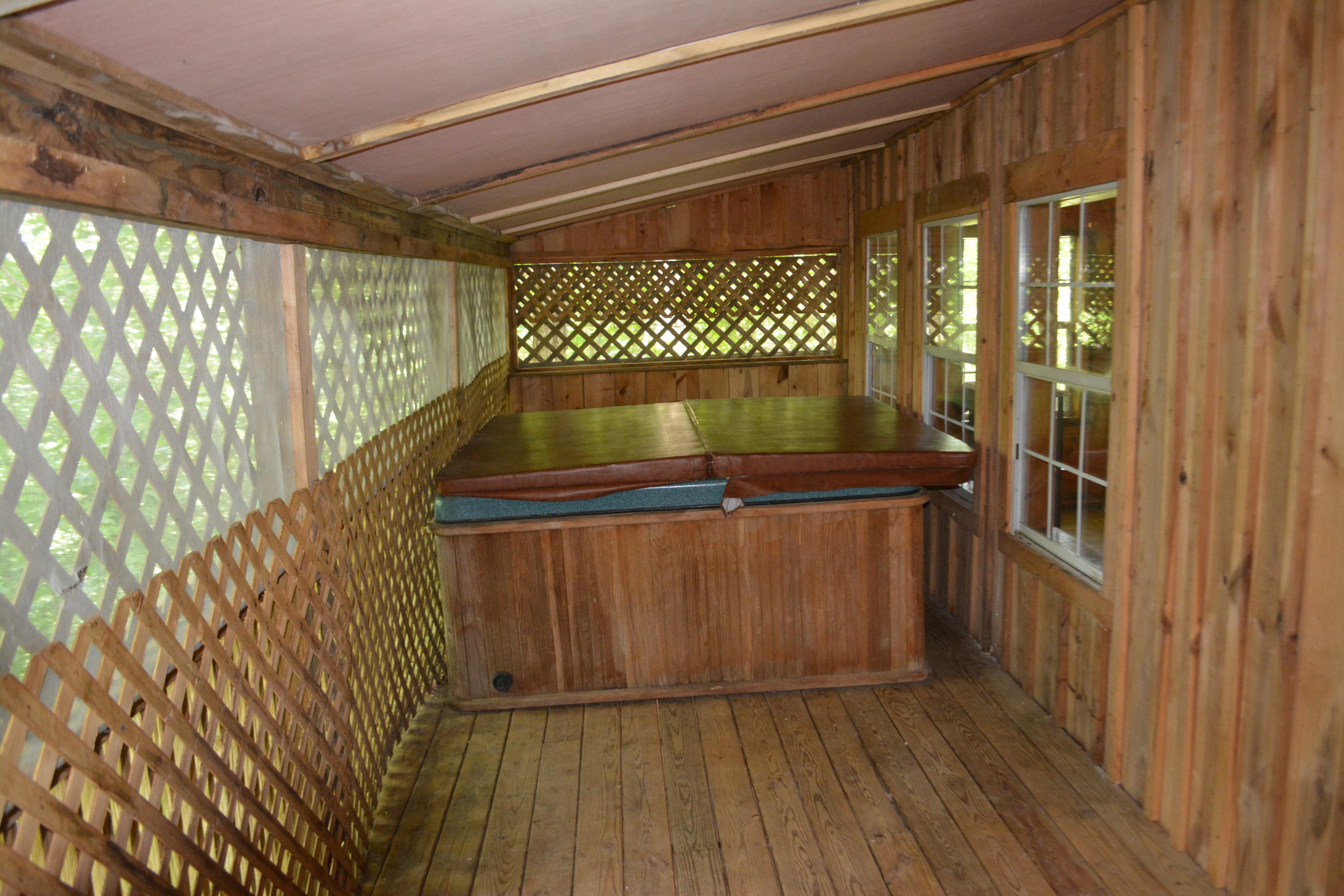 892 Haney Road Sevierville, TN 37876 - Photo 18 of 27 DSC_0082