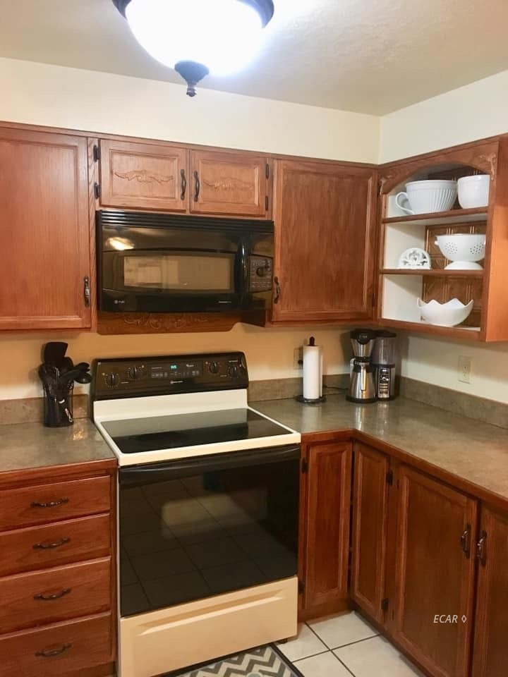 281 Springfield Parkway Spring Creek, NV 89815 - Photo 5 of 19 Gallery Image 5