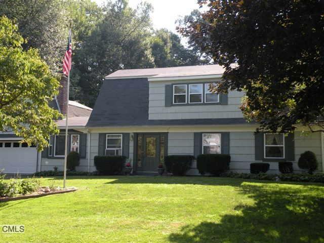 4 Caye Road Danbury, CT 06811 - Photo 1 of 1