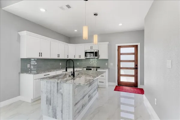 $214,900 | 34 Morning View Drive, Gordonville, TX 76245