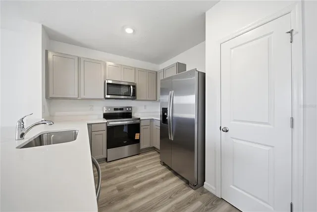 $2,300 | 2480 Riversong Ldg Lane, Wesley Chapel, FL 33543