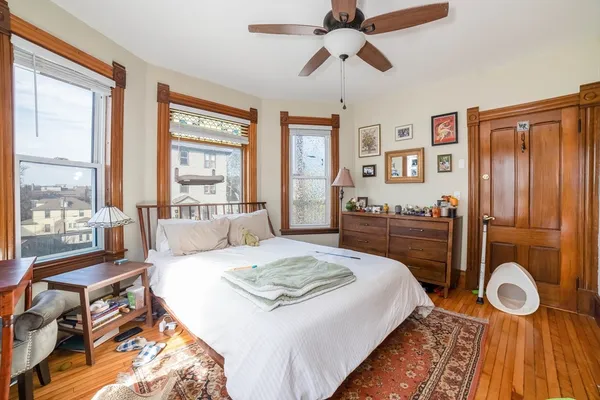 $2,150 | 74 Green Hill Parkway, Unit 1, Worcester, MA 01605