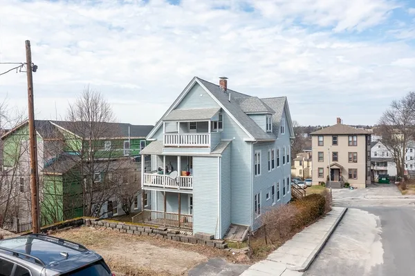 $2,150 | 74 Green Hill Parkway, Unit 1, Worcester, MA 01605