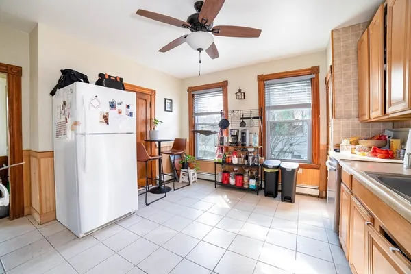 $2,150 | 74 Green Hill Parkway, Unit 1, Worcester, MA 01605