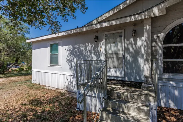 $155,000 | 104 Island Drive, Lake City, TX 78368