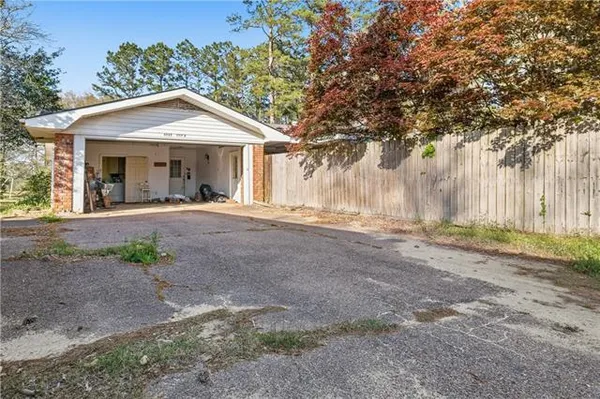 $100,000 | 6969 Highway 8, Bentley, LA 71407