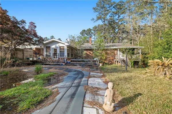 $100,000 | 6969 Highway 8, Bentley, LA 71407