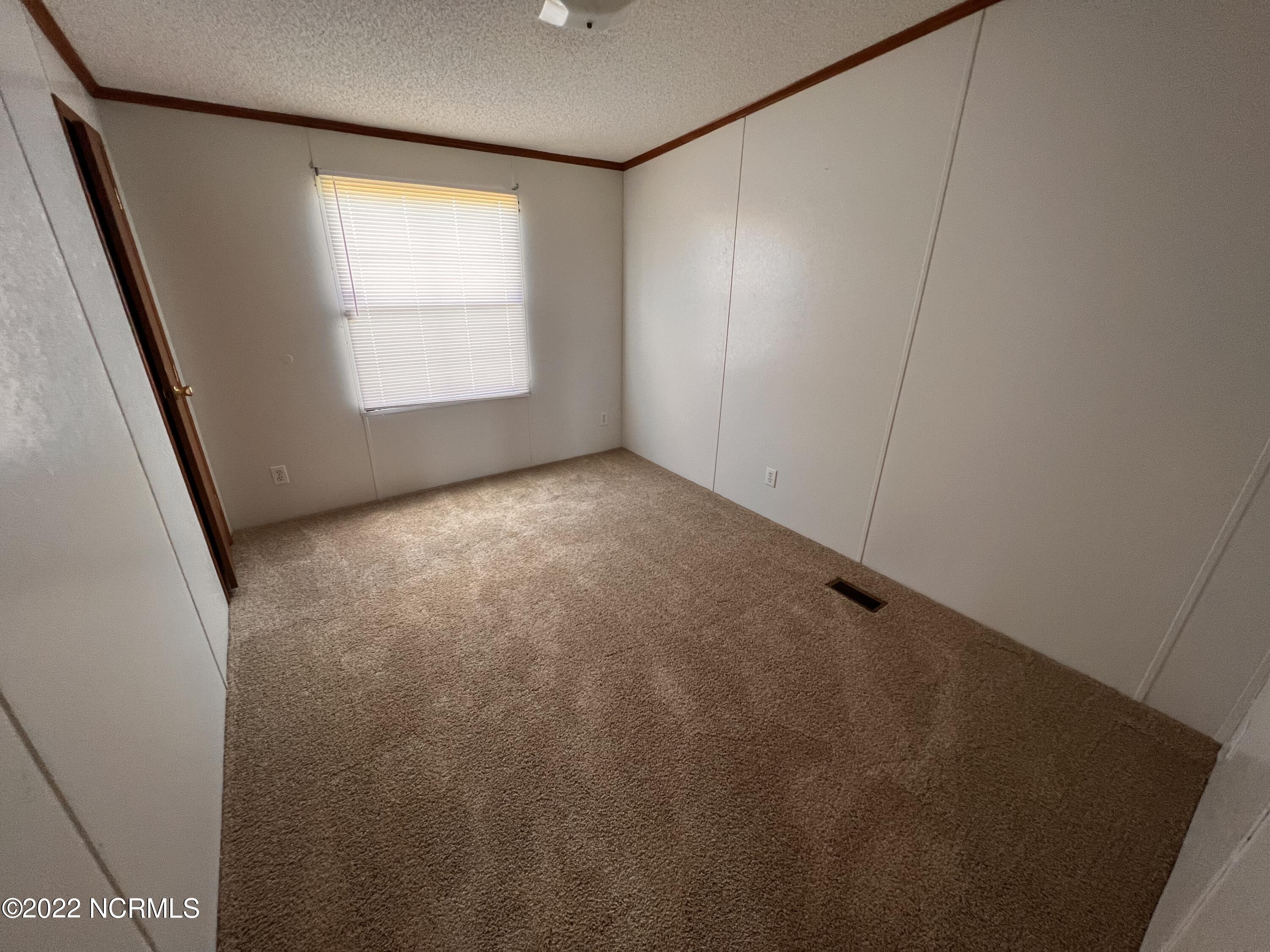 4666 Toddy Road Farmville, NC 27828 - Photo 14 of 14 IMG-9401
