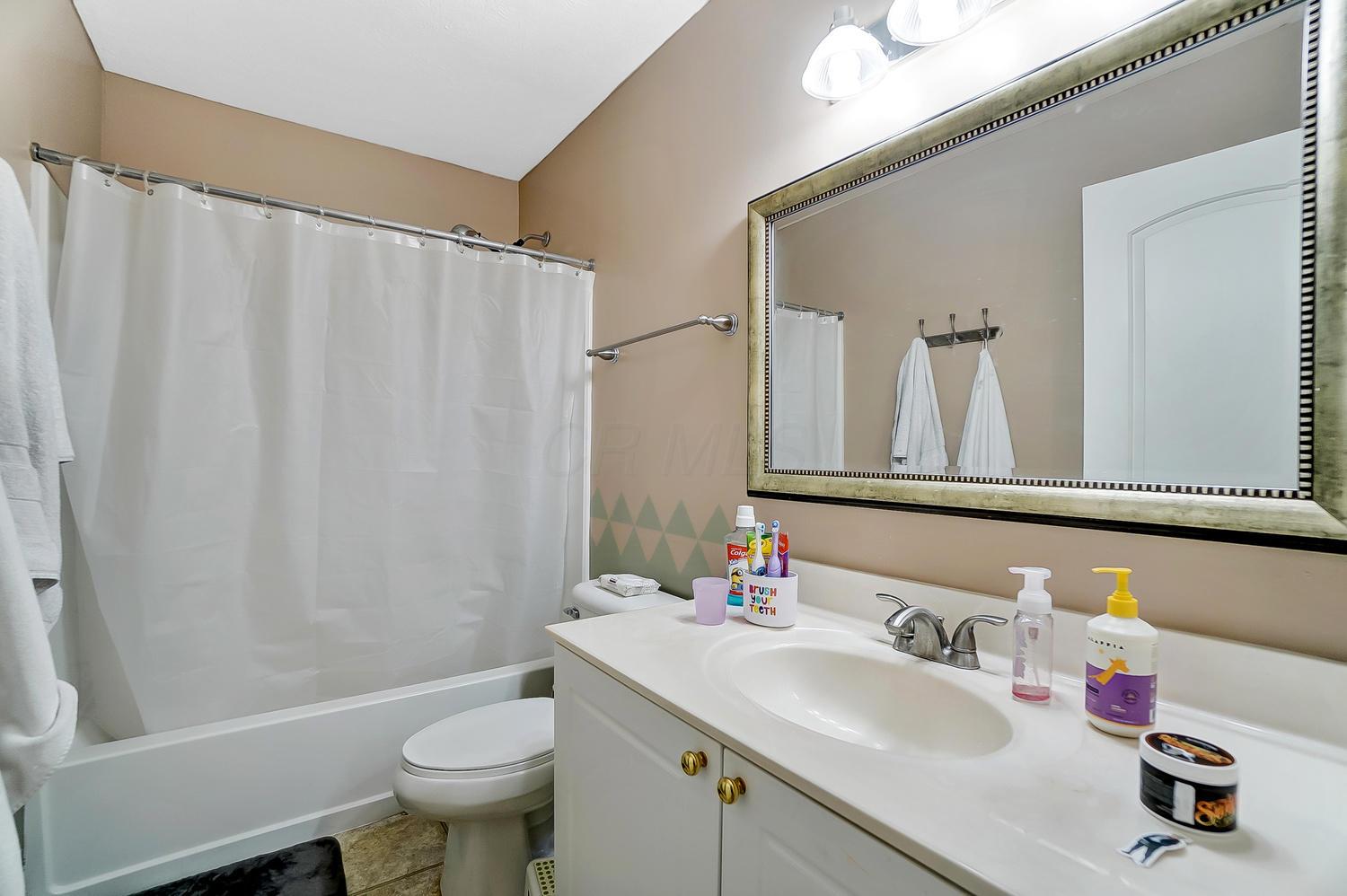 728 Spring Valley Drive Lewis Center, OH 43035 - Photo 34 of 50