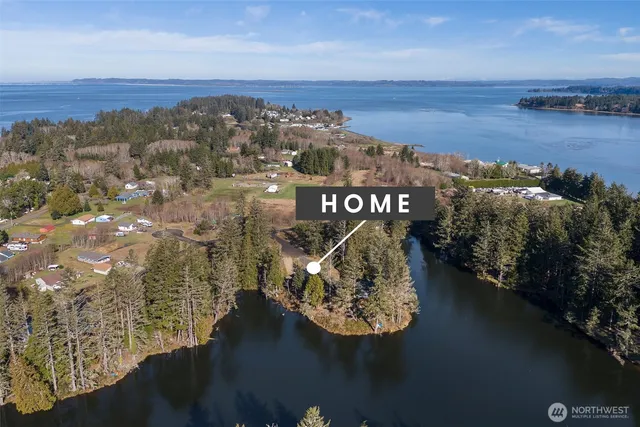 $359,900 | 4 Lakeview Lane, South Bend, WA 98586