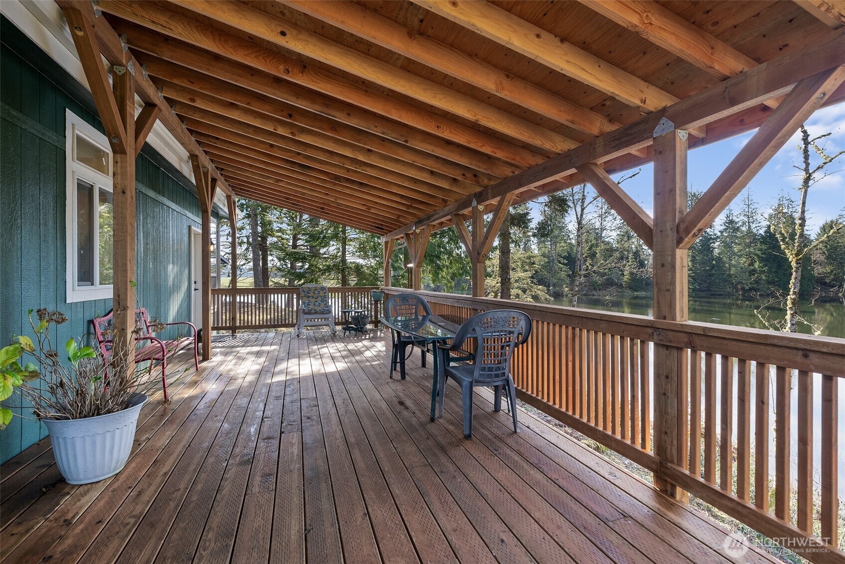 4 Lakeview Lane South Bend, WA 98586 - Photo 7 of 40 a view of porch with seating space