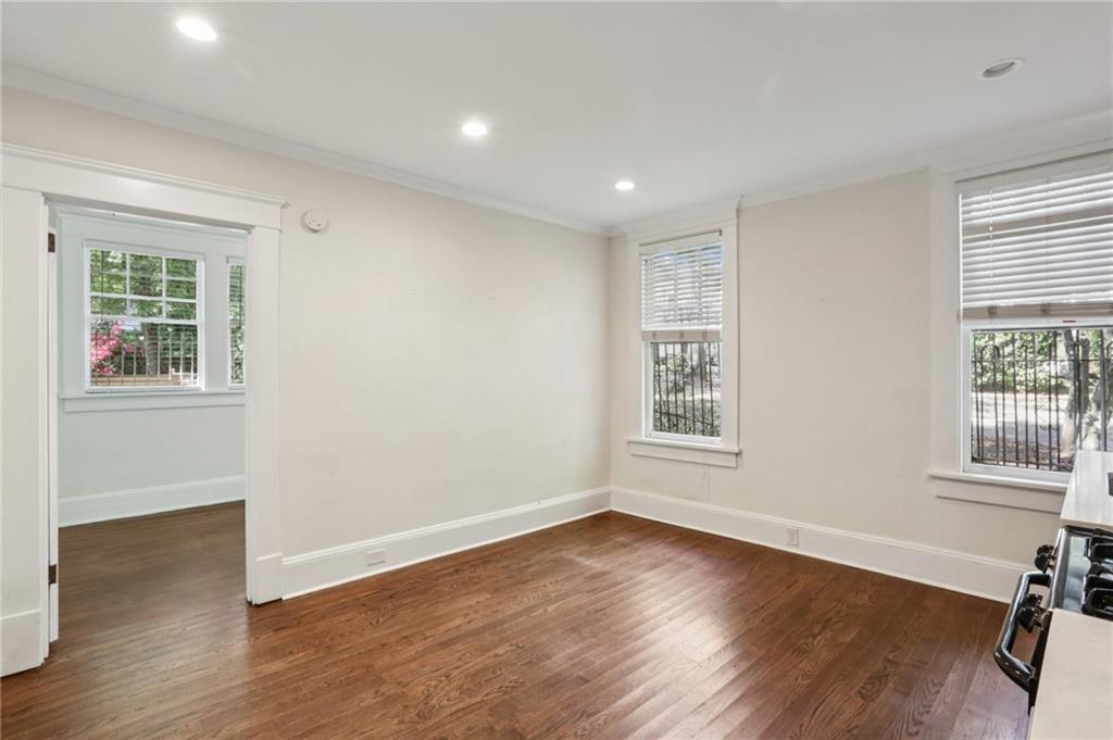 385 10th Street Northeast Atlanta, GA 30309 - Photo 7 of 14