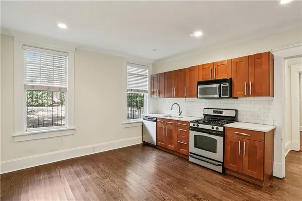 $2,000 | 385 10th Street Northeast, Atlanta, GA 30309