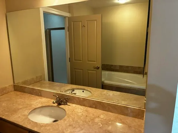 $3,000 | 260 Snyder Avenue, Ann Arbor, MI 48103