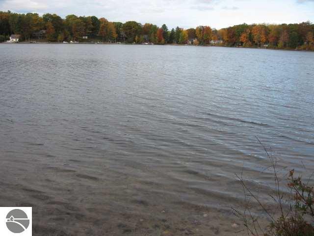 99 High Lake Road Traverse City, MI 49696 - Photo 2 of 8 1669474-1.JPG