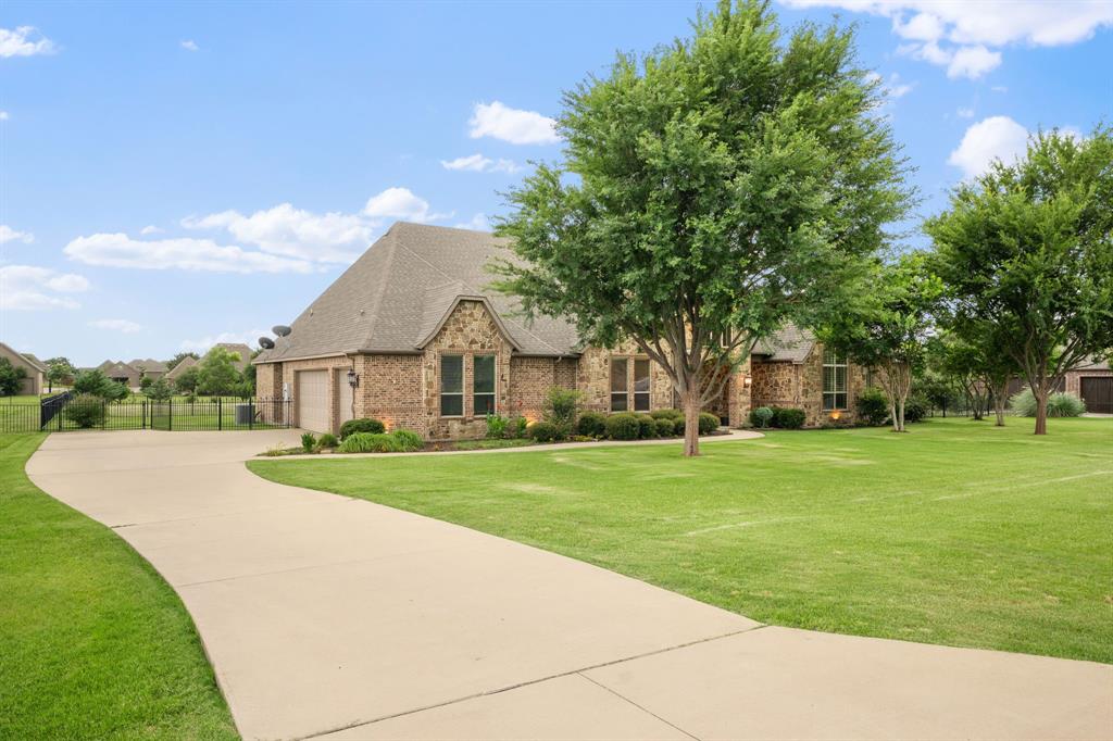 1929 Canyon Road Celina, TX 75009 - Photo 2 of 31