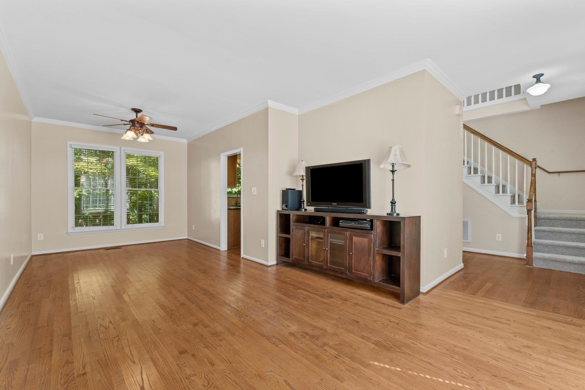 5636 North Hawthorne Way Raleigh, NC 27613 - Photo 5 of 28 Photo 5