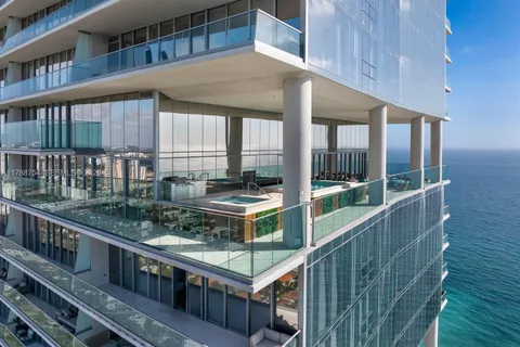 $28,500,000 | 18501 Collins Avenue, Unit 3704, Sunny Isles Beach, FL 33160