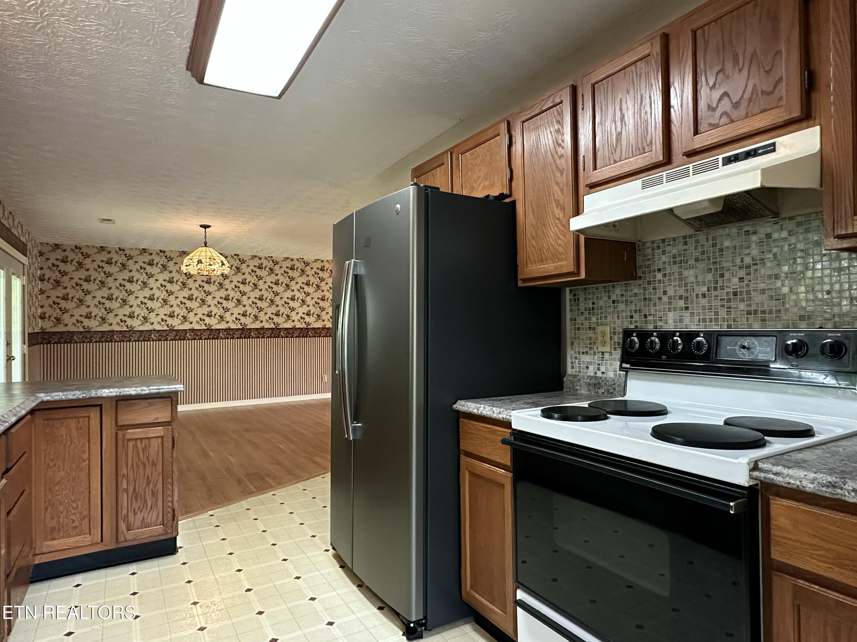 7021 Pisa Circle Corryton, TN 37721 - Photo 10 of 32 Kitchen 03