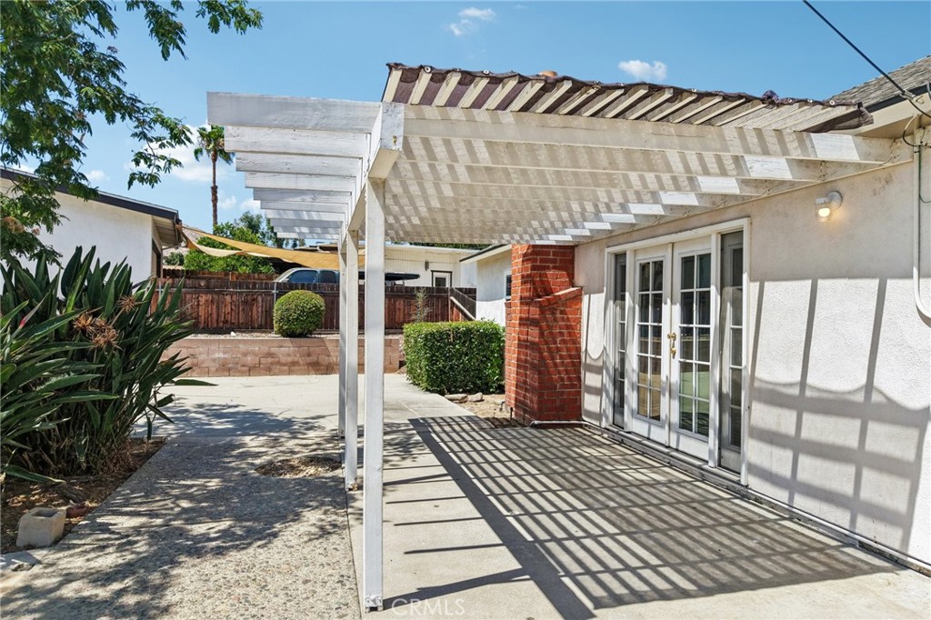 3595 Watkins Drive Riverside, CA 92507 - Photo 38 of 48