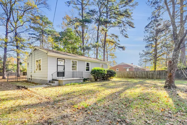 $1,430 | 3504 Powell Street, New Bern, NC 28560