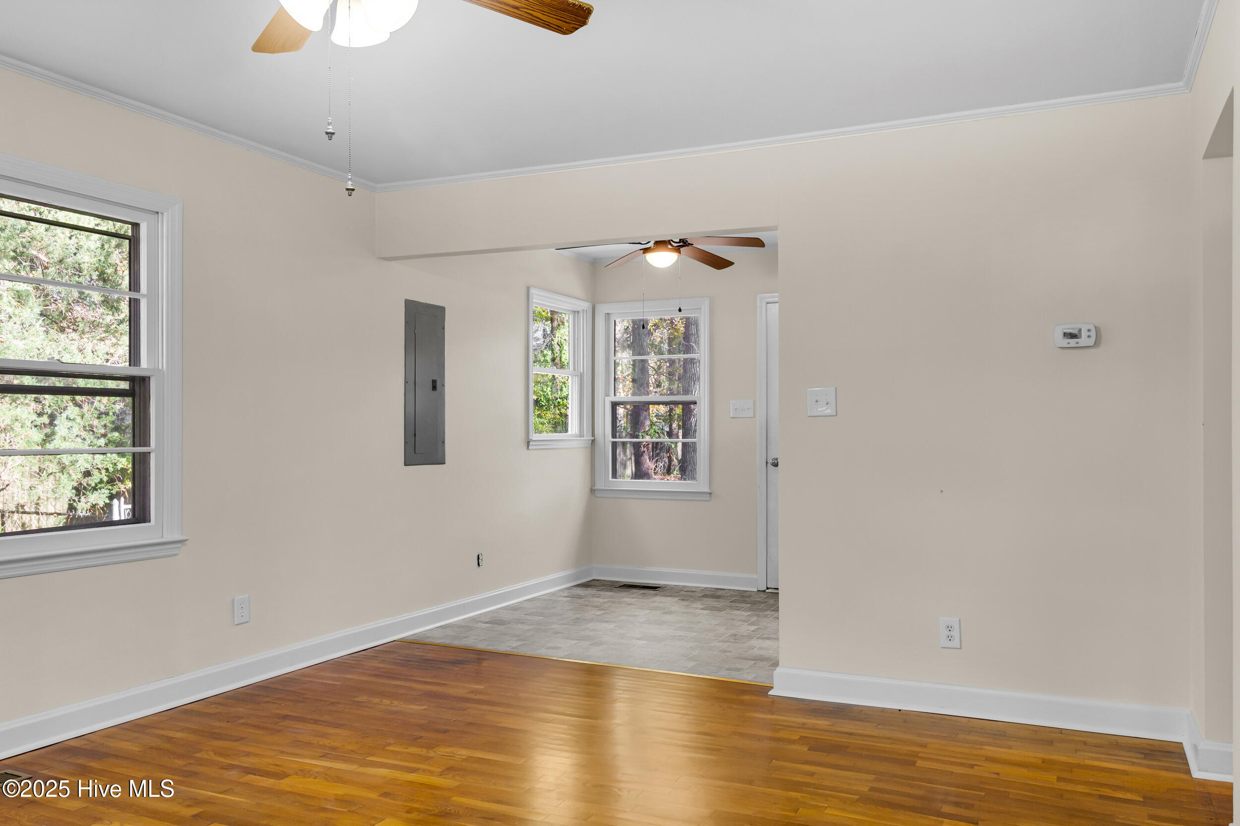 3504 Powell Street New Bern, NC 28560 - Photo 3 of 31 3_15