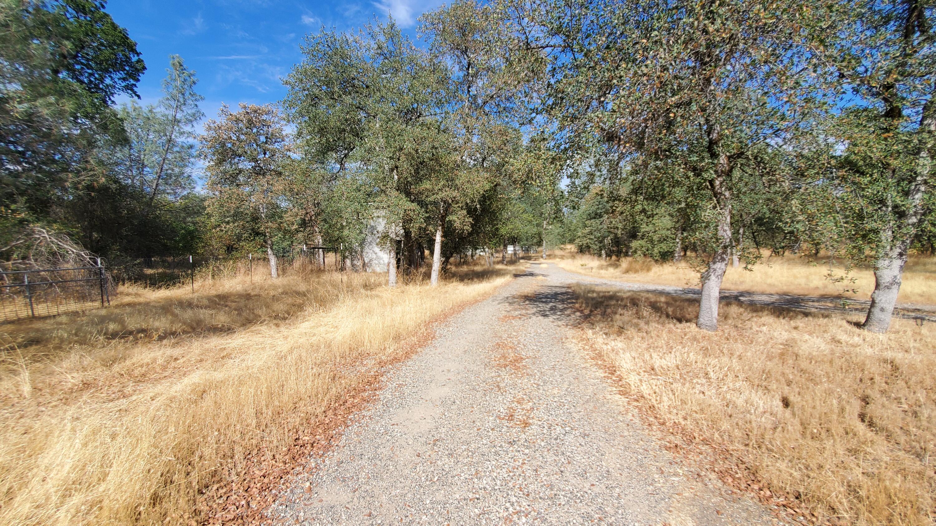12141 Beltline Road Redding, CA 96003 - Photo 18 of 28 20240807_095736