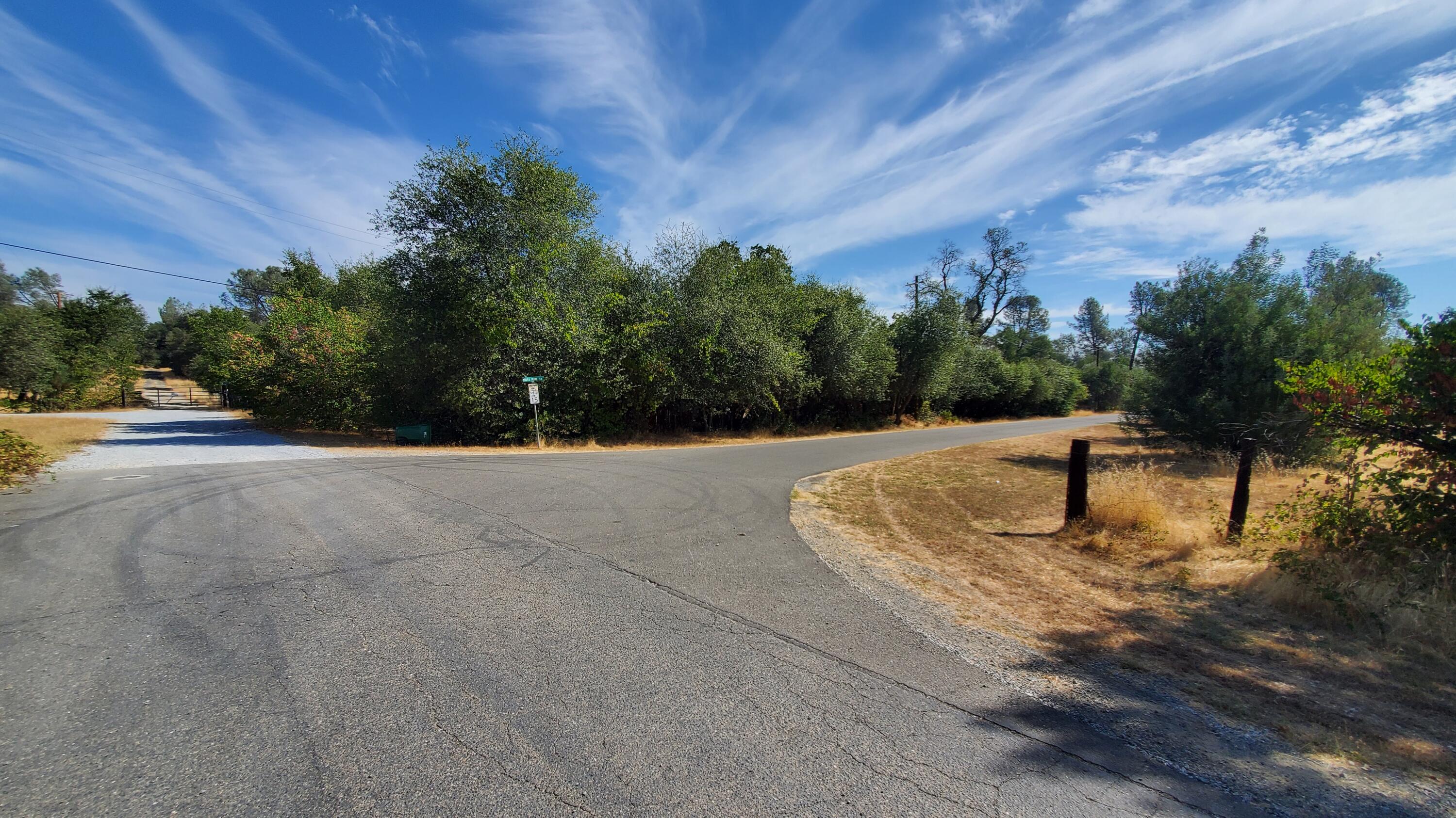 12141 Beltline Road Redding, CA 96003 - Photo 26 of 28 20240807_100604