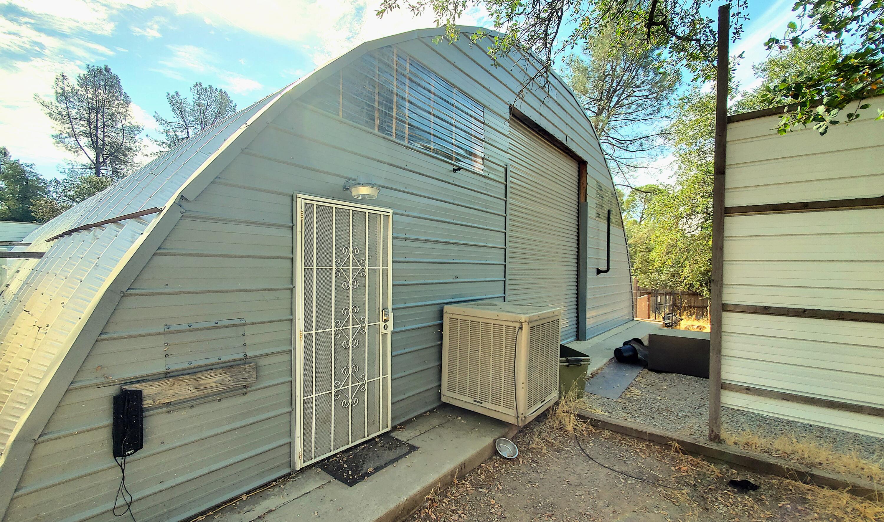 12141 Beltline Road Redding, CA 96003 - Photo 7 of 28 20240807_095411