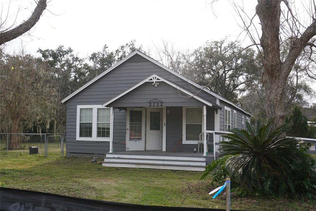 2122 South Columbia Dr  