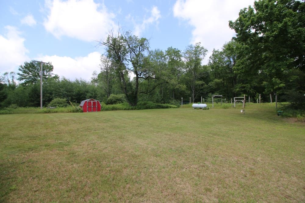 2045 South 17 Road Harrietta, MI 49638 - Photo 10 of 27 1924804-2a11196c-6278-4ad6-a4ef-78567be81605.JPG