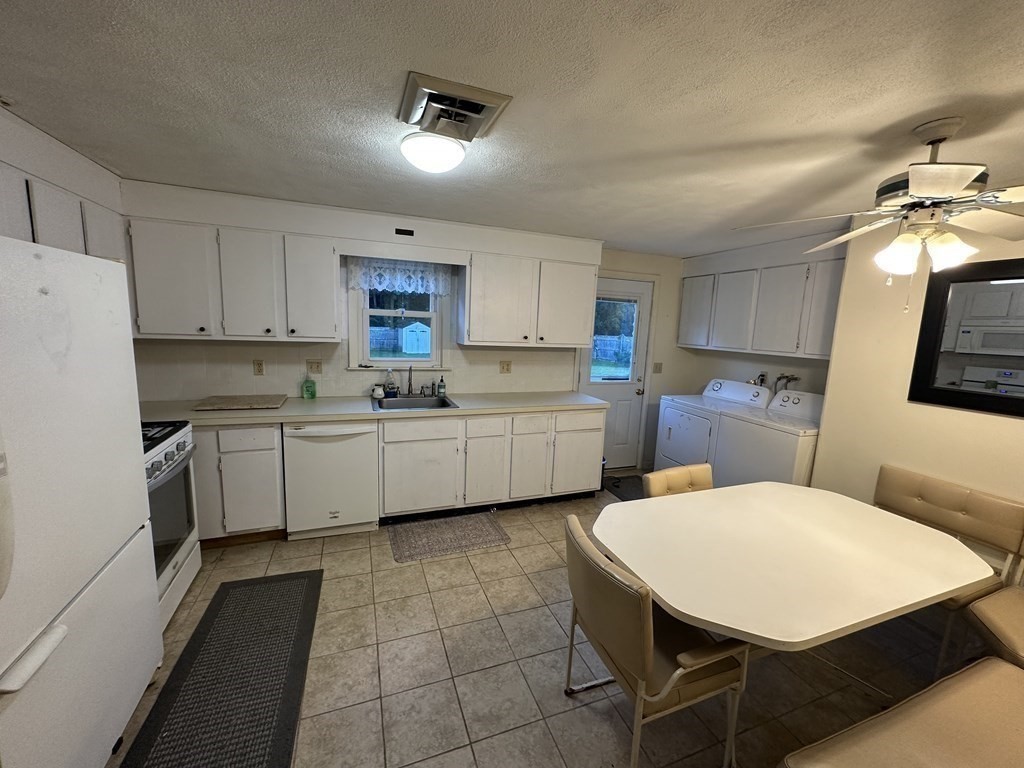 7 Nick Lane Maynard, MA 01754 - Photo 20 of 24