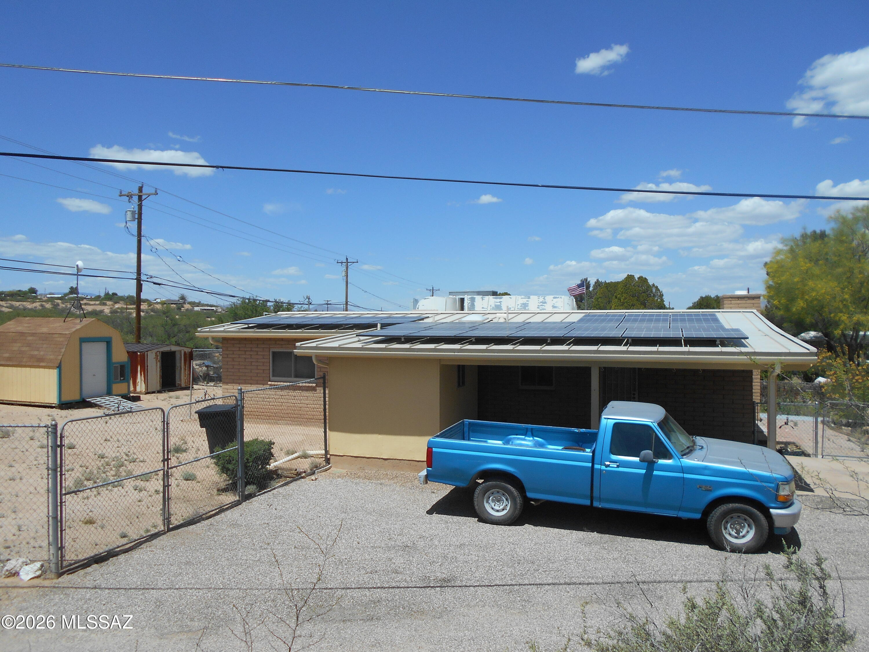 894 South Post Road Benson, AZ 85602 - Photo 5 of 37