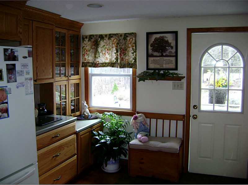190 Colvintown Road Coventry, RI 02816 - Photo 7 of 16 Kitchen.