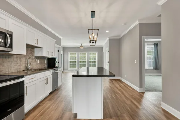 $339,000 | 1424 Northeast Niki Way, Cleveland, TN 37312