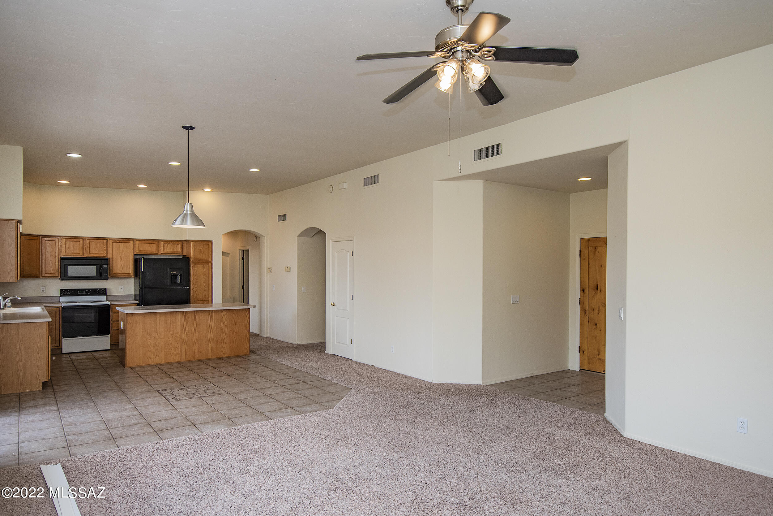 552 Pyramid Point Court Tucson, AZ 85737 - Photo 11 of 28