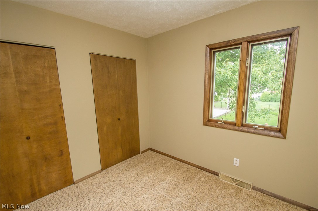 18345 Hunt Road Strongsville, OH 44136 - Photo 18 of 35 Gallery Image 18