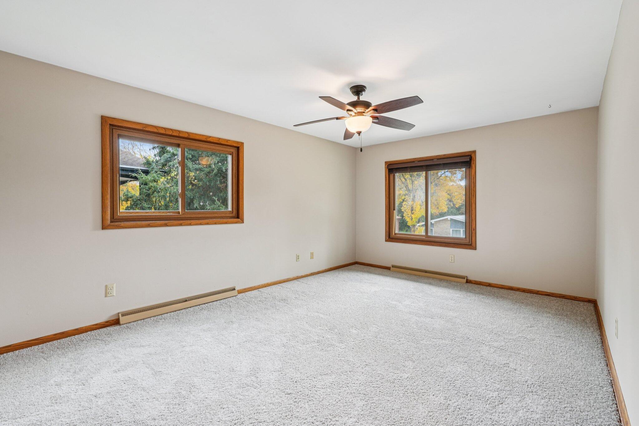 1164 Downing Drive Waukesha, WI 53186 - Photo 24 of 46 35-web-or-mls-Downing Dr-S2410-035