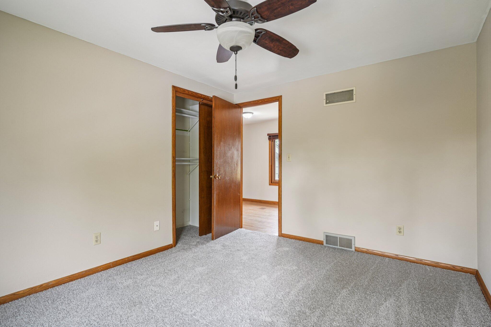 1164 Downing Drive Waukesha, WI 53186 - Photo 31 of 46 32-web-or-mls-Downing Dr-S2410-032