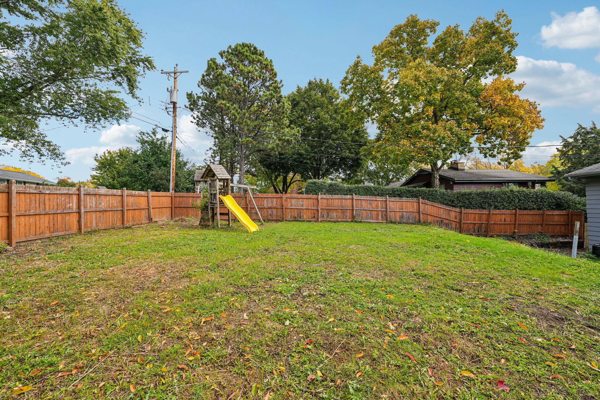 1164 Downing Drive Waukesha, WI 53186 - Photo 34 of 46 48-web-or-mls-Downing Dr-S2410-048