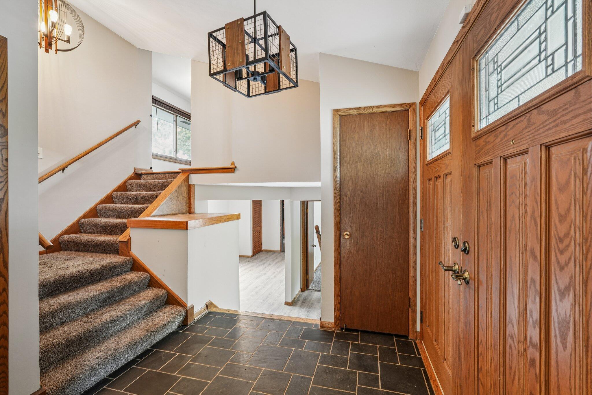 1164 Downing Drive Waukesha, WI 53186 - Photo 5 of 46 8-web-or-mls-Downing Dr-S2410-008