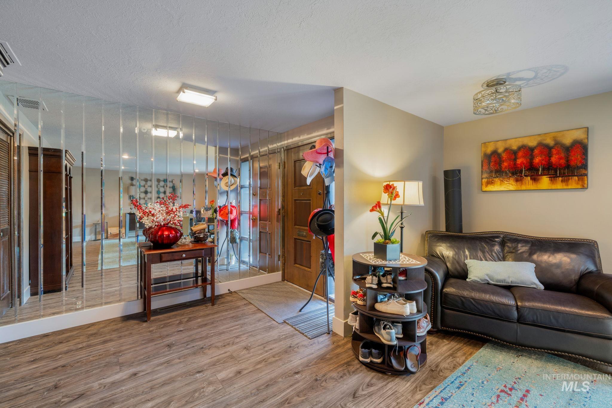 4400 Pasadena Drive, Unit 38 Boise, ID 83705 - Photo 9 of 45