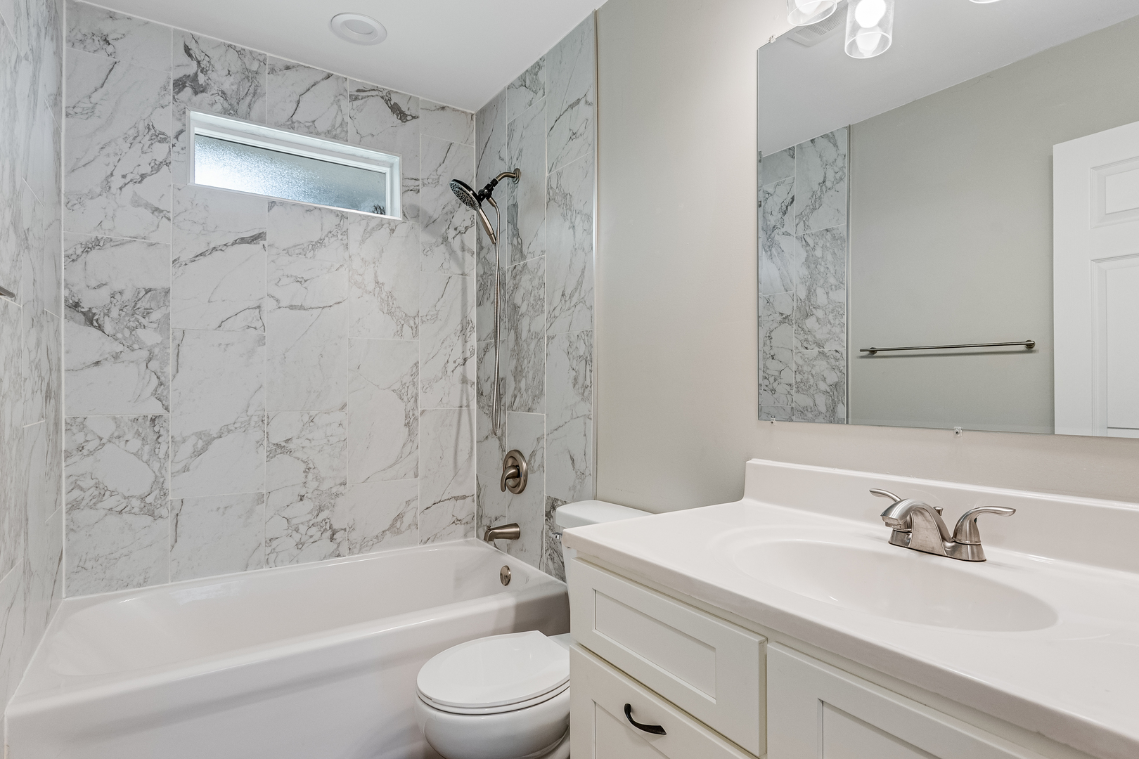 9070 Kings Road Morris, IL 60450 - Photo 17 of 20 Gallery Image 17