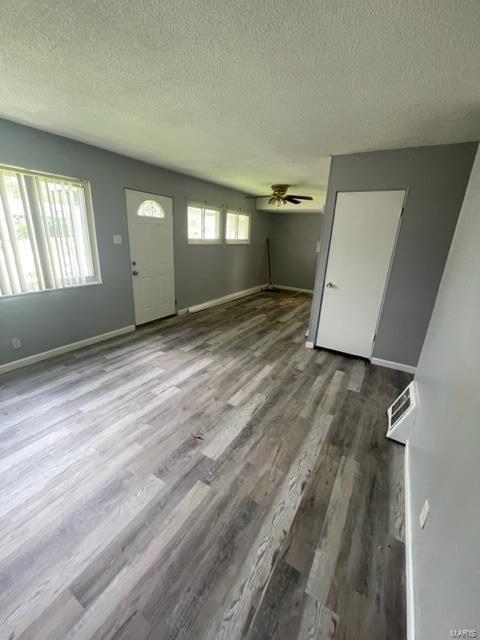 152 Perthshire Road St. Louis, MO 63137 - Photo 3 of 12