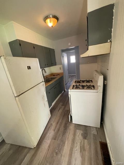 152 Perthshire Road St. Louis, MO 63137 - Photo 5 of 12