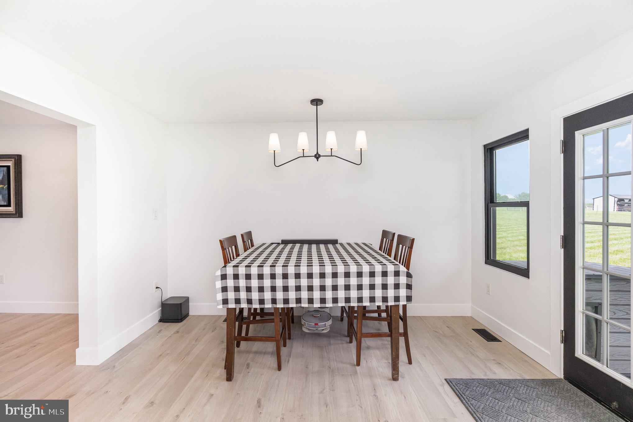 32 Townsend Court Rising Sun, MD 21911 - Photo 16 of 69 Dining Room