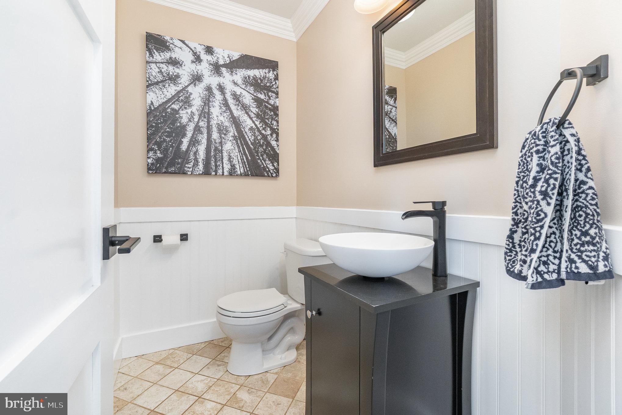 32 Townsend Court Rising Sun, MD 21911 - Photo 26 of 69 1/2 Bath 1st Floor